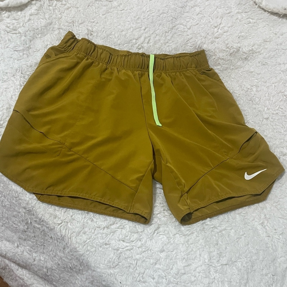 Nike Mustard Yellow Dri-FIT Shorts - Picture 14 of 15